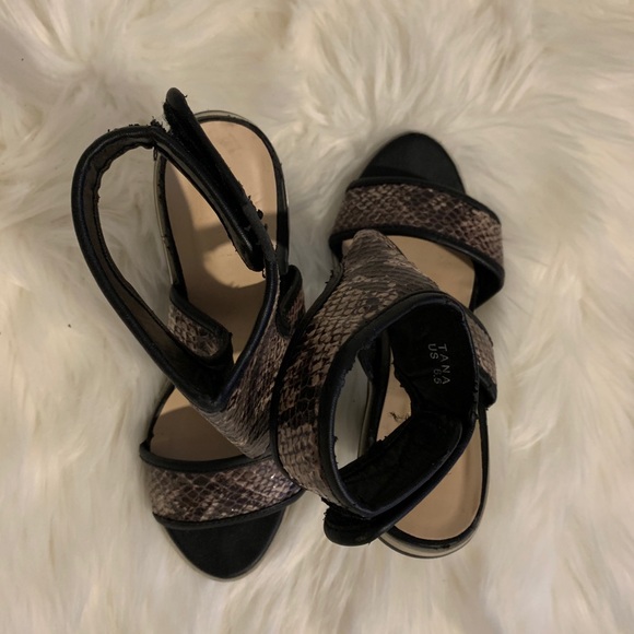 Beau and Ashe snakeskin print chunky heel - Picture 7 of 12